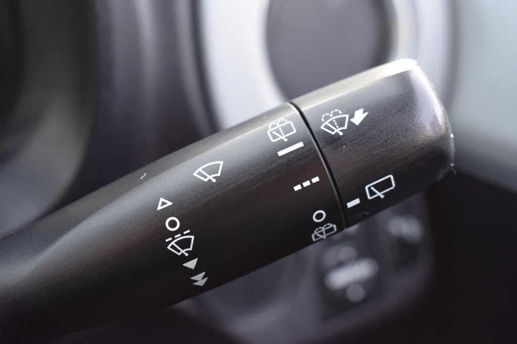 Used Toyota Yaris 2012 for sale - 78212615: Photo 39