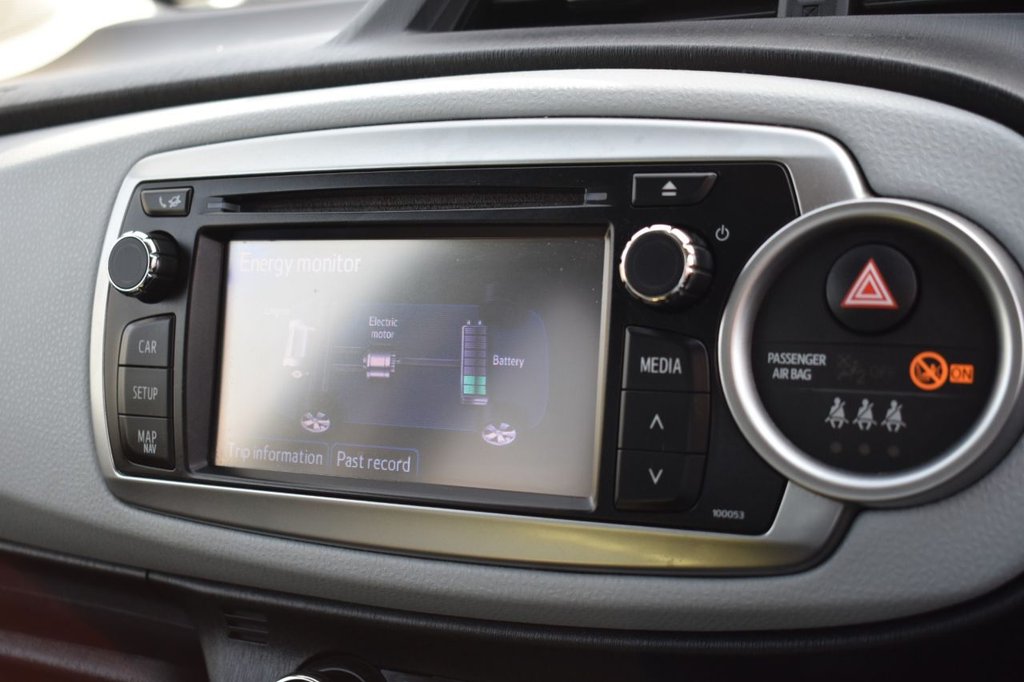 Used Toyota Yaris 2012 for sale - 78212615: Photo 46