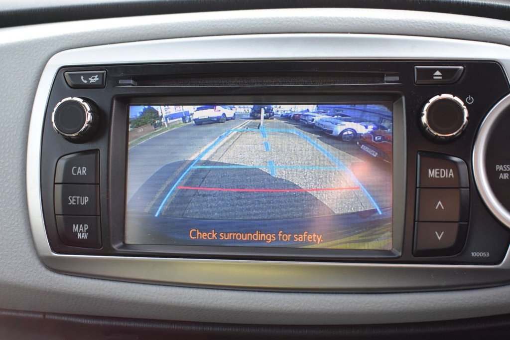 Used Toyota Yaris 2012 for sale - 78212615: Photo 48