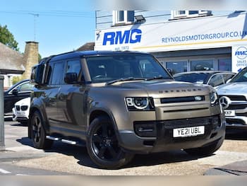 Used Land Rover Defender 2021 for sale - 79680191: Photo