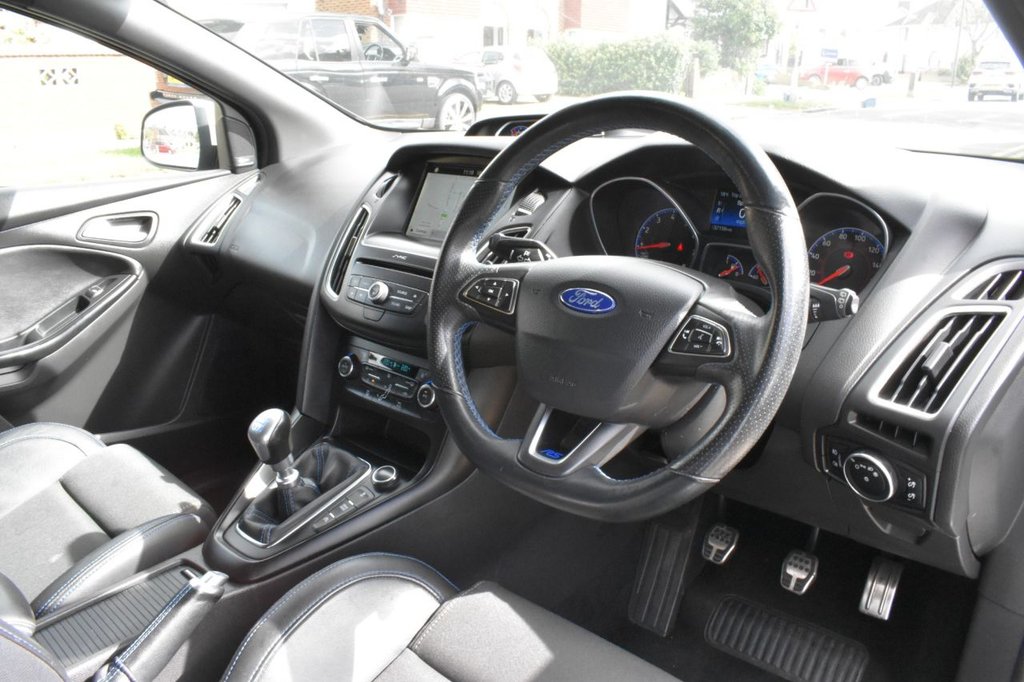 Used Ford Focus 2017 for sale - 77042507: Photo 17