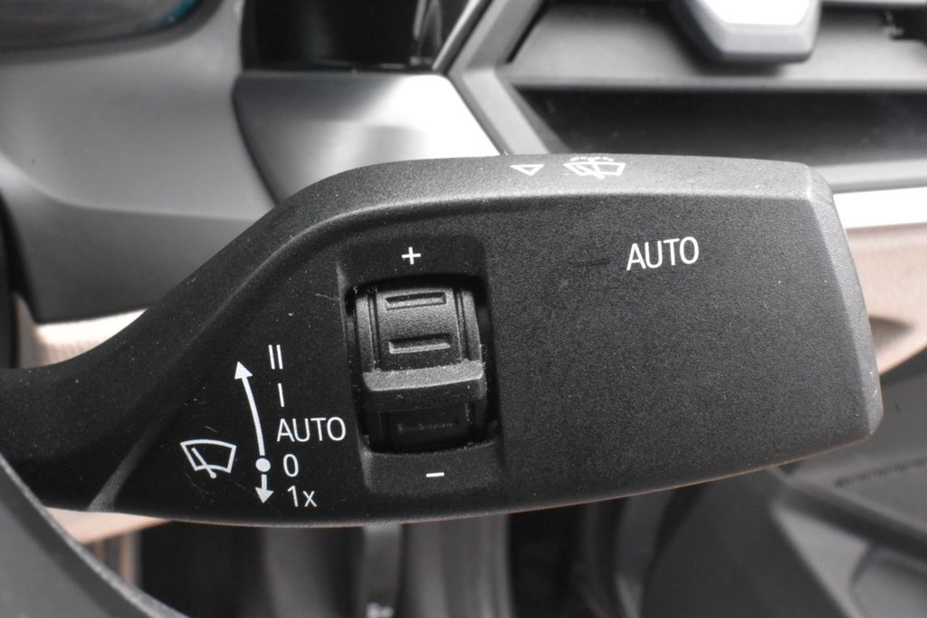 Used BMW 3 Series 2019 for sale - 77525941: Photo 39