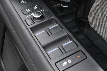 Used Land Rover Range Rover Evoque 2018 for sale - 77978947: Photo 33