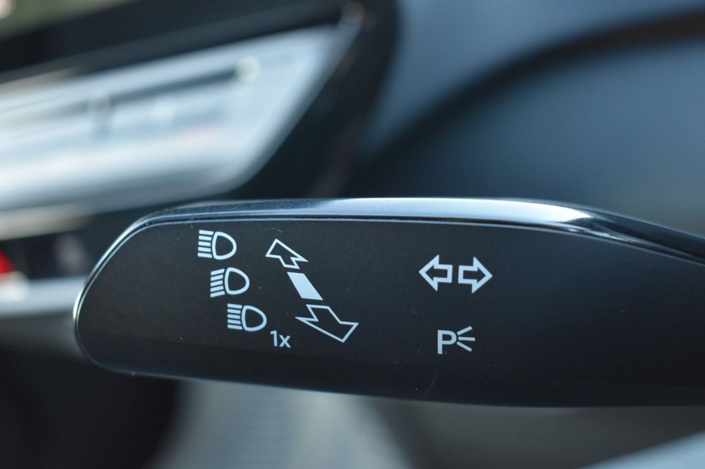 Used Volkswagen ID.3 2022 for sale - 76768599: Photo 37