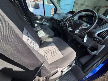 Used Ford Transit Custom 2017 for sale - 79313117: Photo