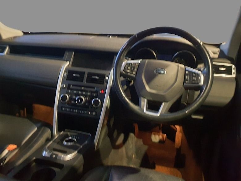 Used Land Rover Discovery Sport 2017 for sale - 77360084: Photo 11