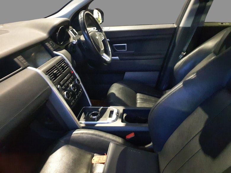 Used Land Rover Discovery Sport 2017 for sale - 77360084: Photo 8