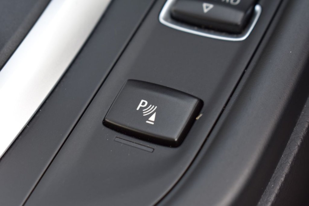 Used BMW 3 Series 2016 for sale - 78206595: Photo 41