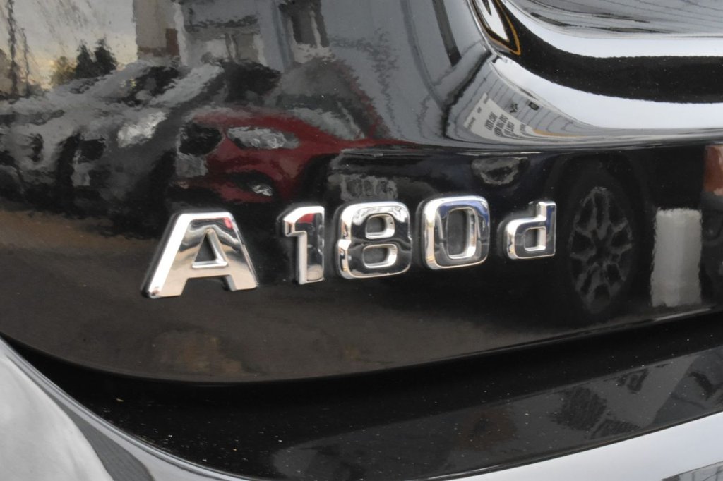 Used Mercedes-Benz A-Class 2018 for sale - 76528742: Photo 13