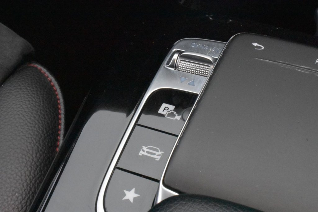 Used Mercedes-Benz A-Class 2018 for sale - 76528742: Photo 40