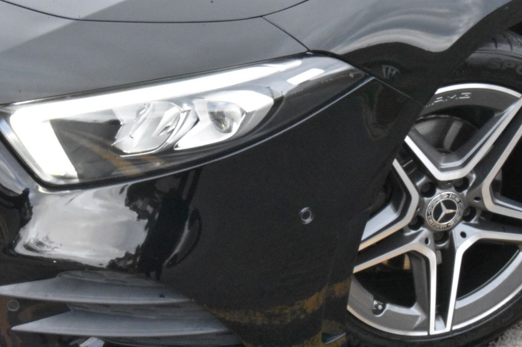 Used Mercedes-Benz A-Class 2018 for sale - 76528742: Photo 8