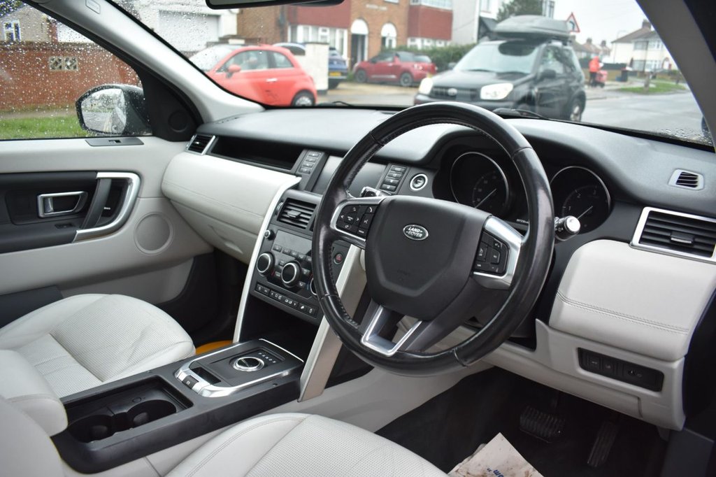 Used Land Rover Discovery Sport 2018 for sale - 77436715: Photo 17