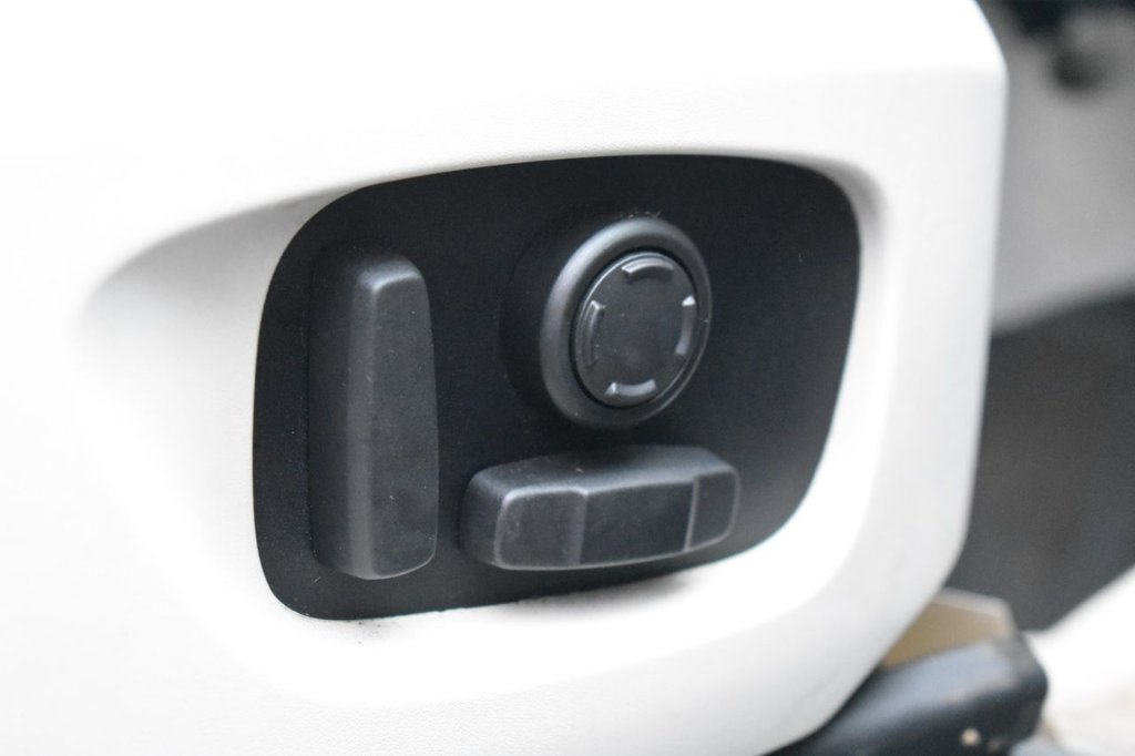 Used Land Rover Discovery Sport 2018 for sale - 77436715: Photo 36