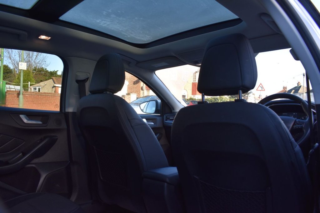 Used Ford Focus 2019 for sale - 77018121: Photo 21