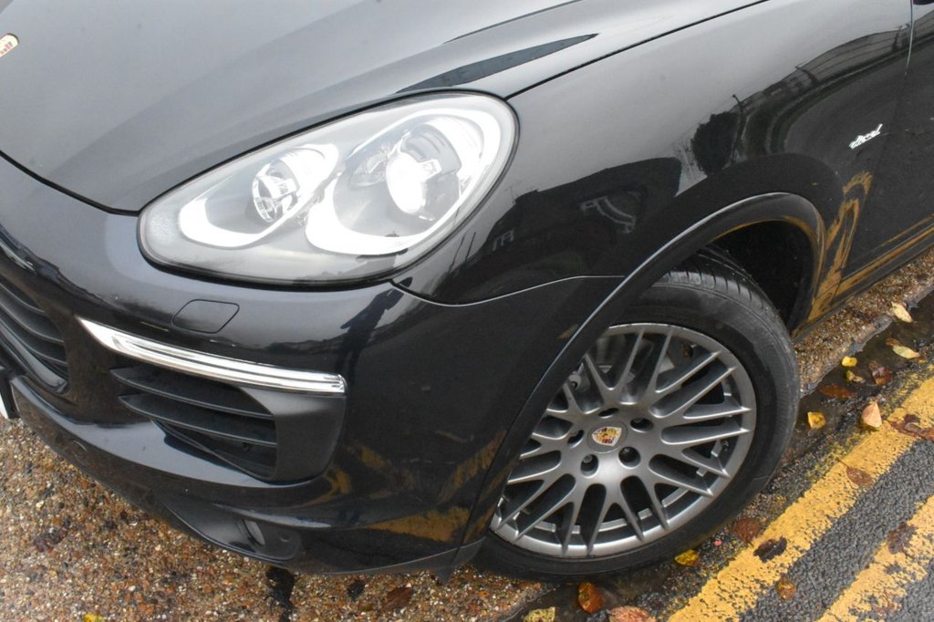 Used Porsche Cayenne 2017 for sale - 76724145: Photo 9