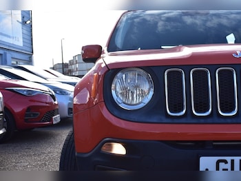 Used Jeep Renegade 2016 for sale - 78117602: Photo