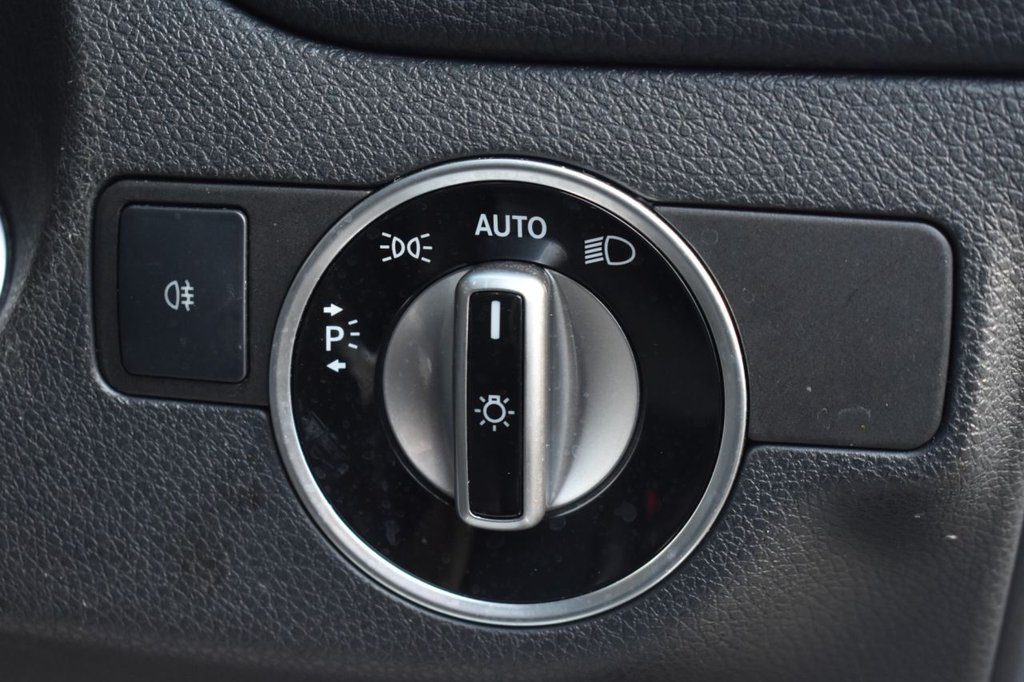 Used Mercedes-Benz CLA 2017 for sale - 76528746: Photo 34