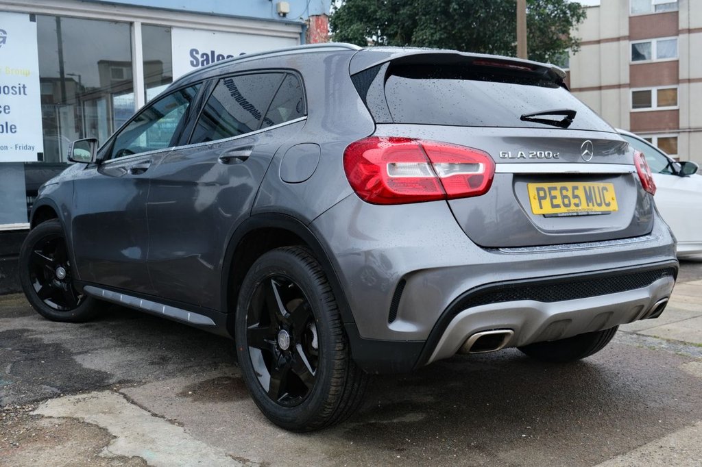 Used Mercedes-Benz GLA 2015 for sale - 76445890: Photo 4