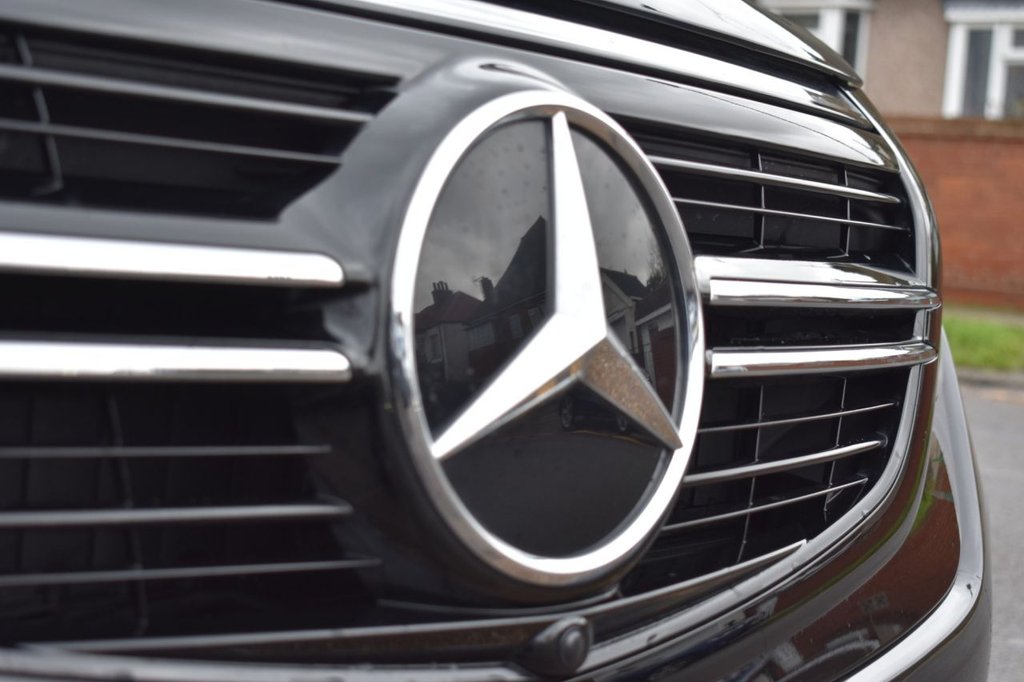 Used Mercedes-Benz EQC 2023 for sale - 77302166: Photo 11