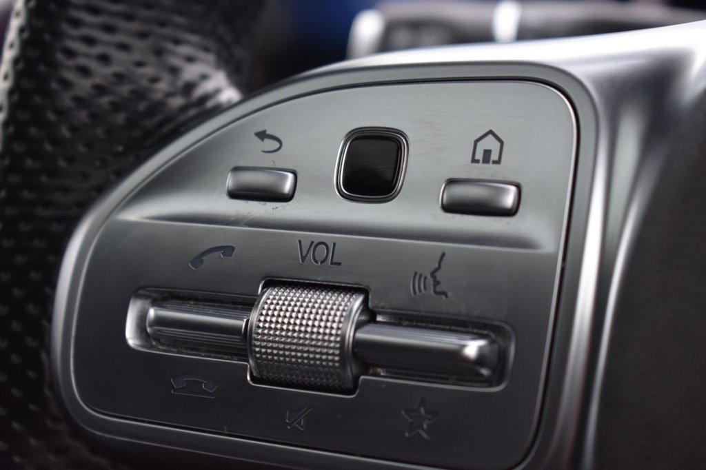 Used Mercedes-Benz EQC 2023 for sale - 77302166: Photo 34