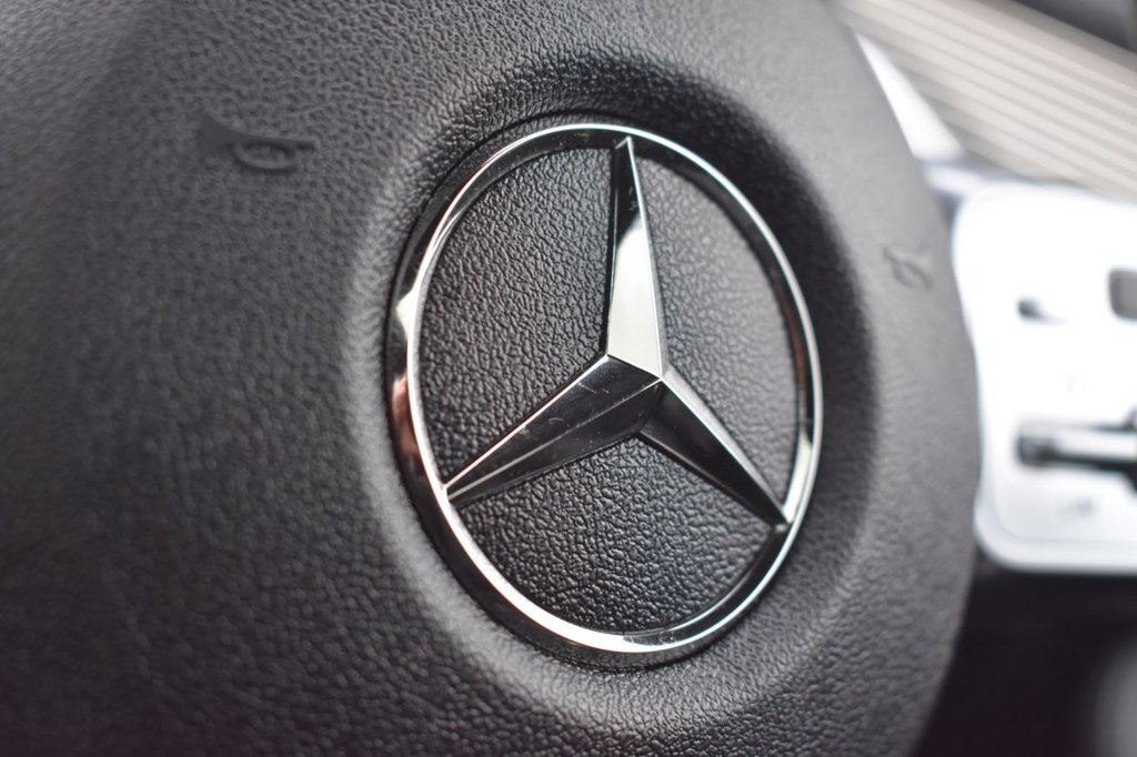 Used Mercedes-Benz EQC 2023 for sale - 77302166: Photo 35