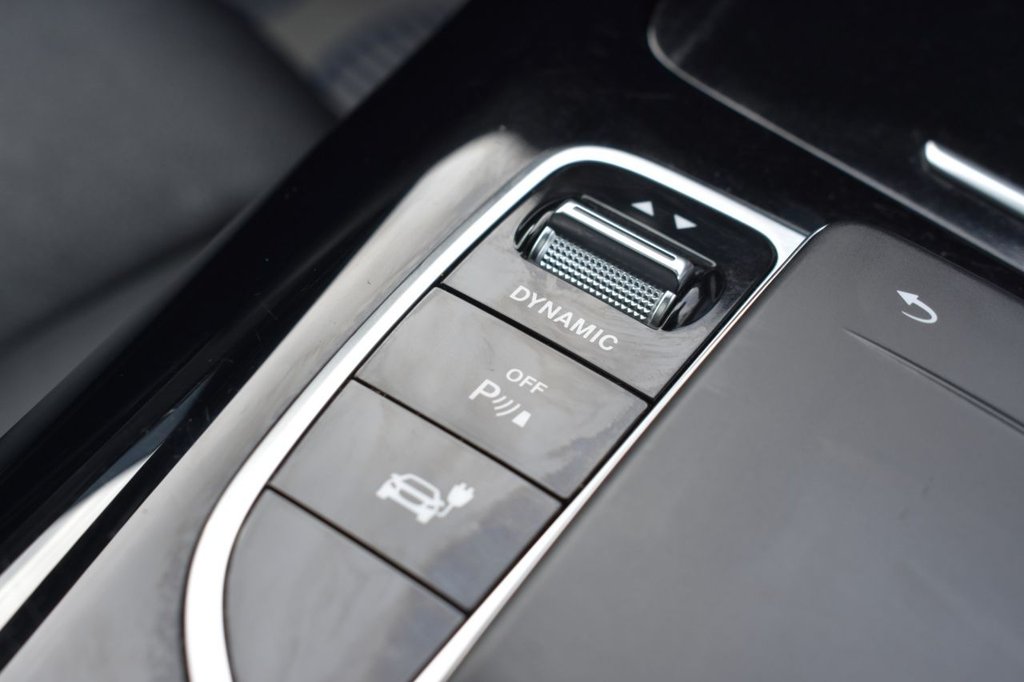 Used Mercedes-Benz EQC 2023 for sale - 77302166: Photo 41