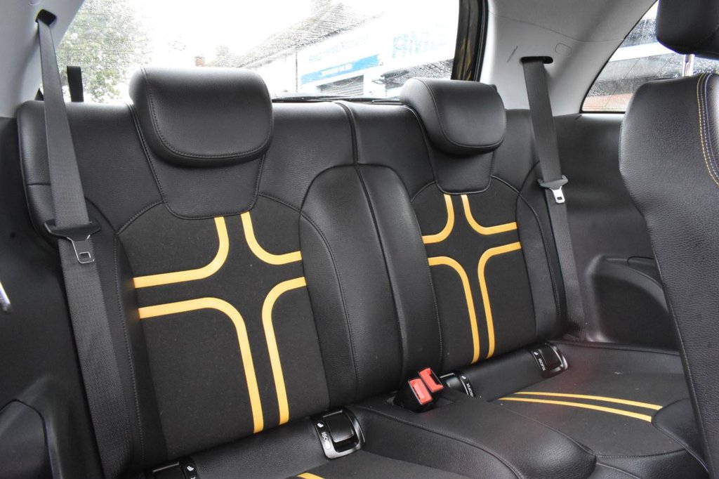 Used Vauxhall ADAM 2014 for sale - 76400178: Photo 16