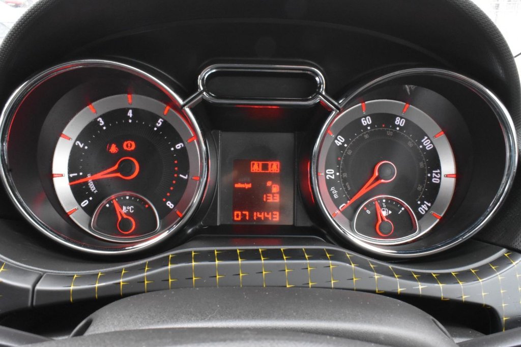 Used Vauxhall ADAM 2014 for sale - 76400178: Photo 31
