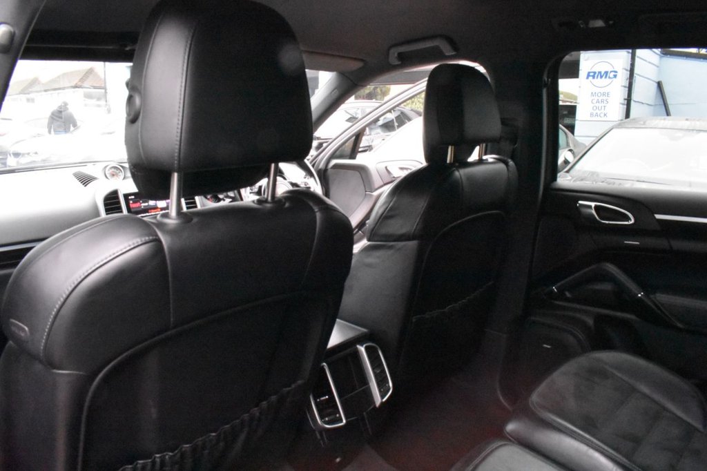 Used Porsche Cayenne 2017 for sale - 77236327: Photo 20