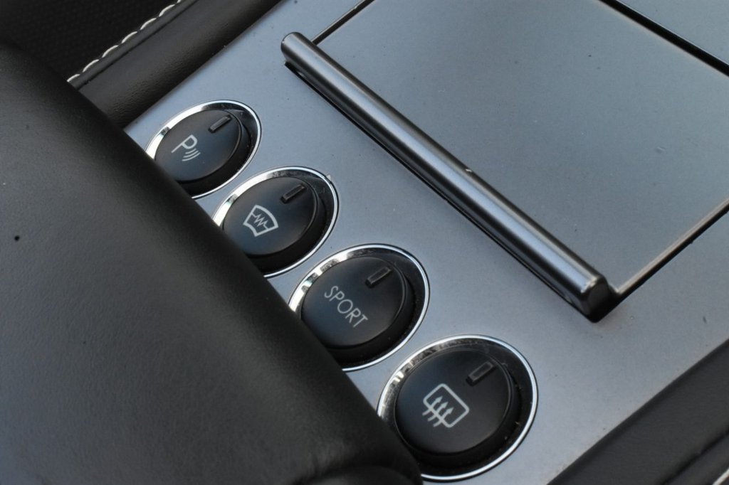 Used Aston Martin DB9 2007 for sale - 77053605: Photo 38