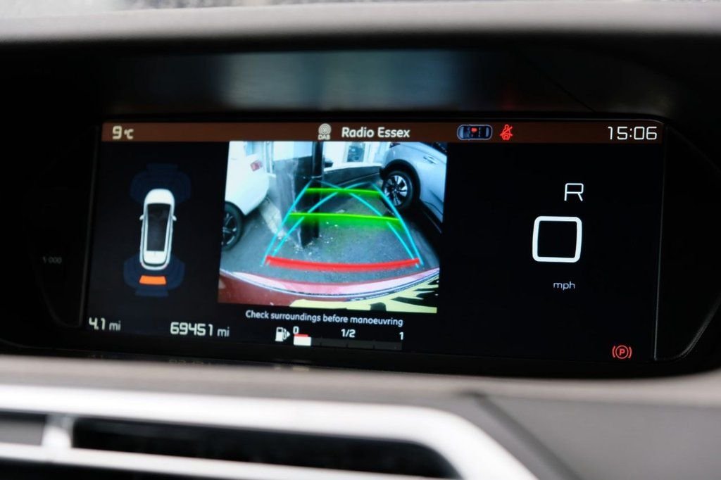 Used Citroen C4 Picasso 2017 for sale - 76670665: Photo 2