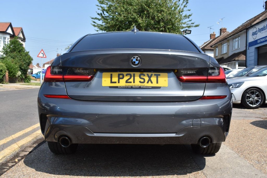 Used BMW 3 Series 2021 for sale - 76400140: Photo 12