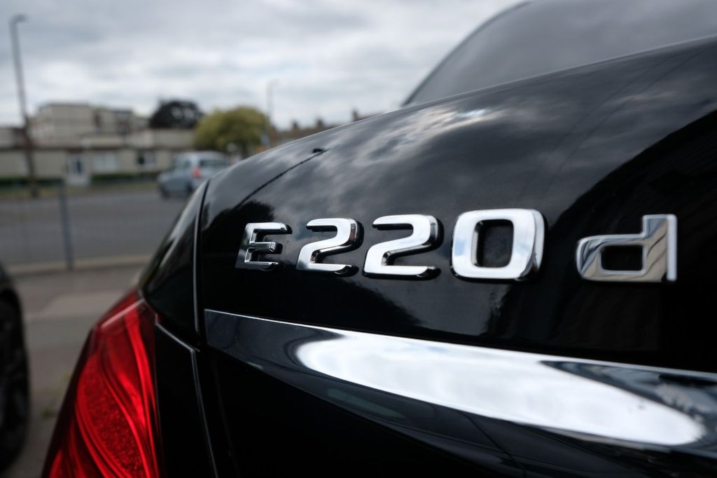 Used Mercedes-Benz E Class 2017 for sale - 76520802: Photo 11