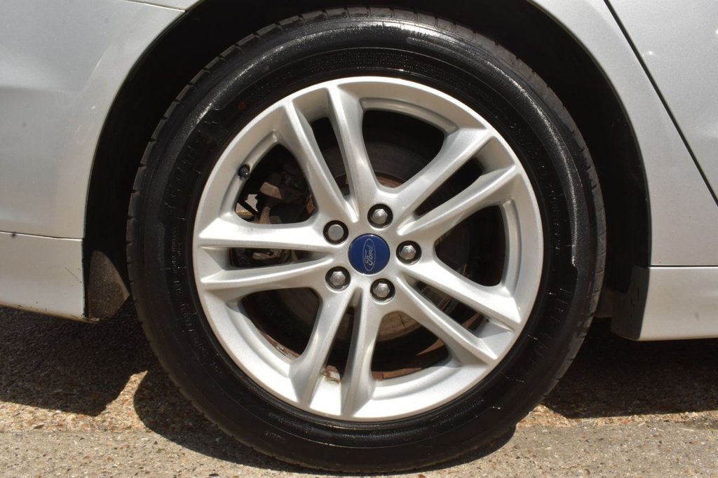 Used Ford Mondeo 2015 for sale - 77275874: Photo 14