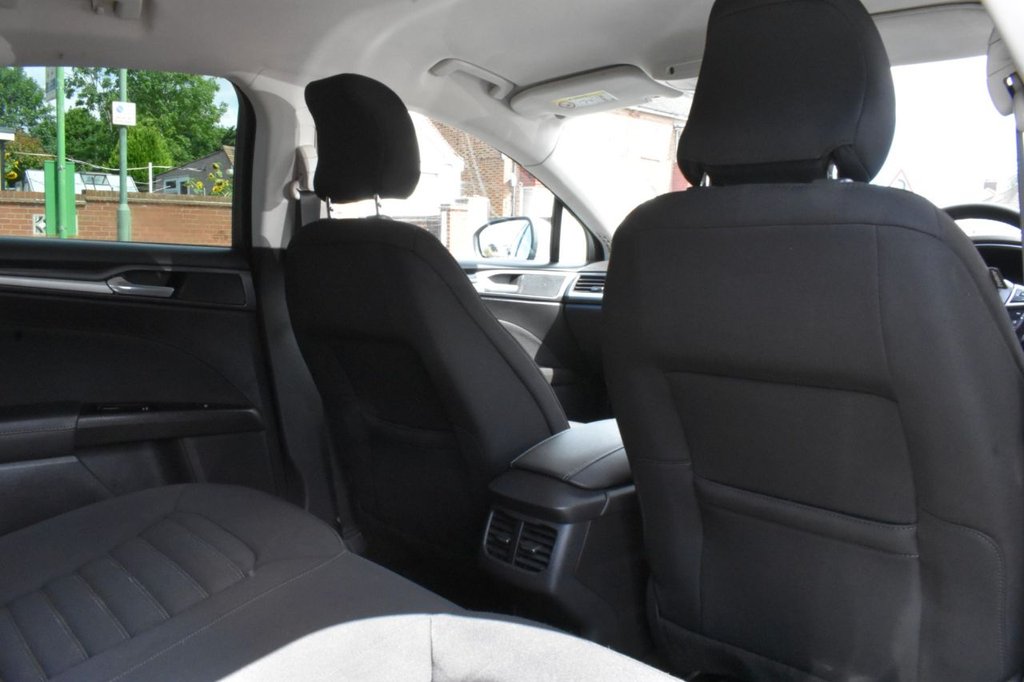 Used Ford Mondeo 2015 for sale - 77275874: Photo 19