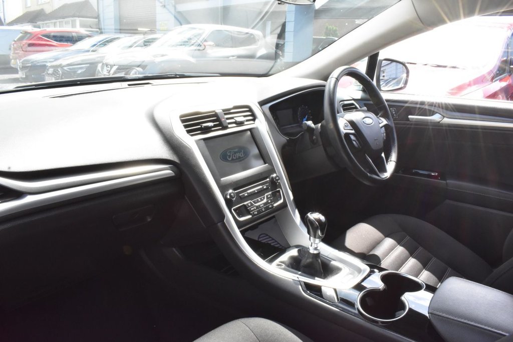 Used Ford Mondeo 2015 for sale - 77275874: Photo 23