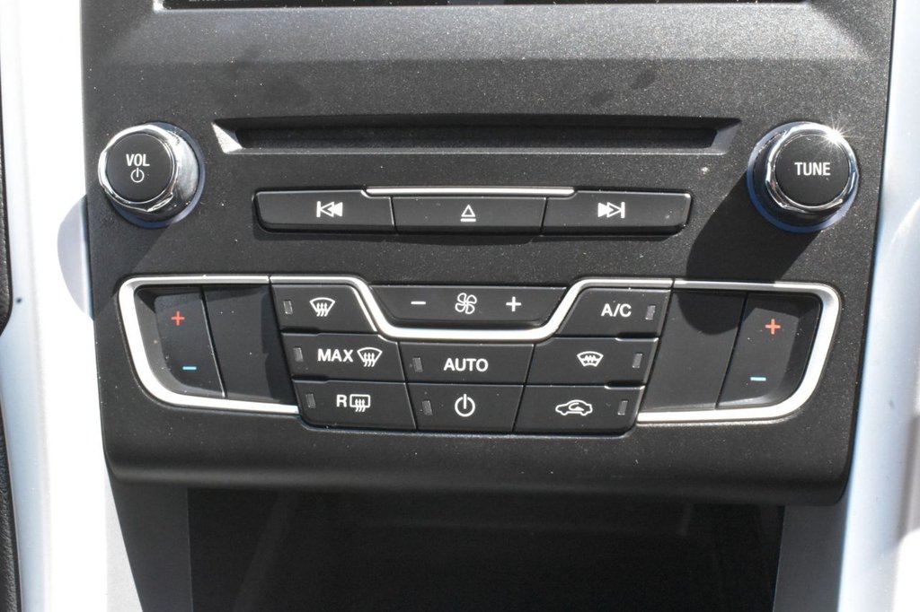 Used Ford Mondeo 2015 for sale - 77275874: Photo 42