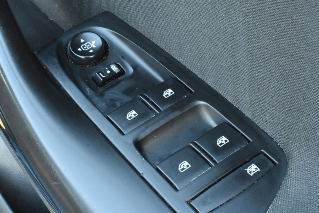 Used Vauxhall Astra 2017 for sale - 76574789: Photo 28