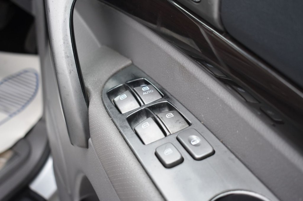 Used Ssangyong Turismo 2016 for sale - 78212969: Photo 29