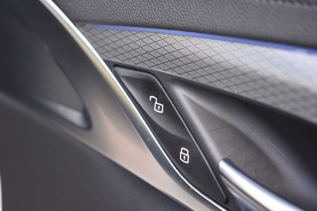 Used BMW 5 Series 2018 for sale - 77855452: Photo 25