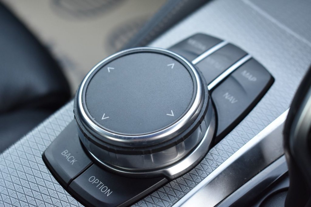 Used BMW 5 Series 2018 for sale - 77855452: Photo 37