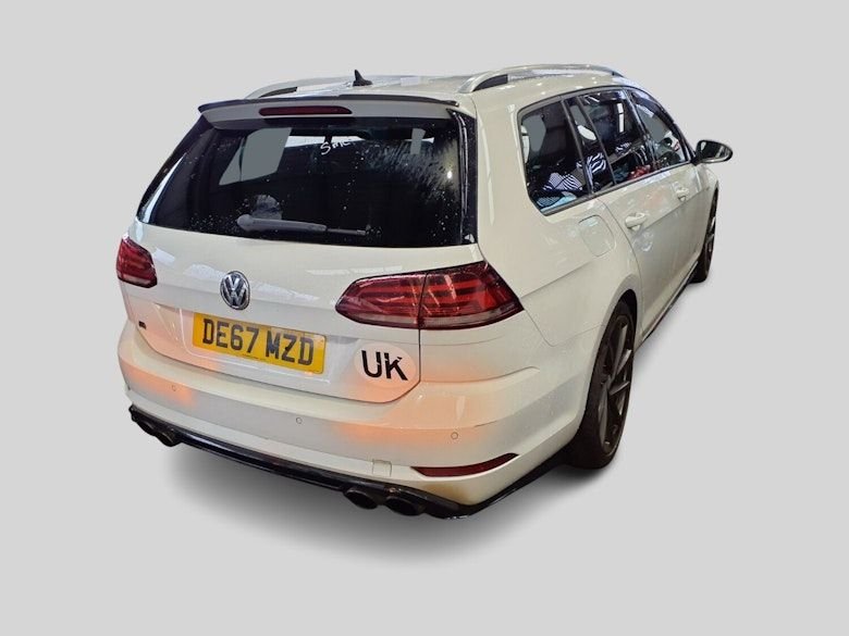 Used Volkswagen Golf 2017 for sale - 77749000: Photo 5