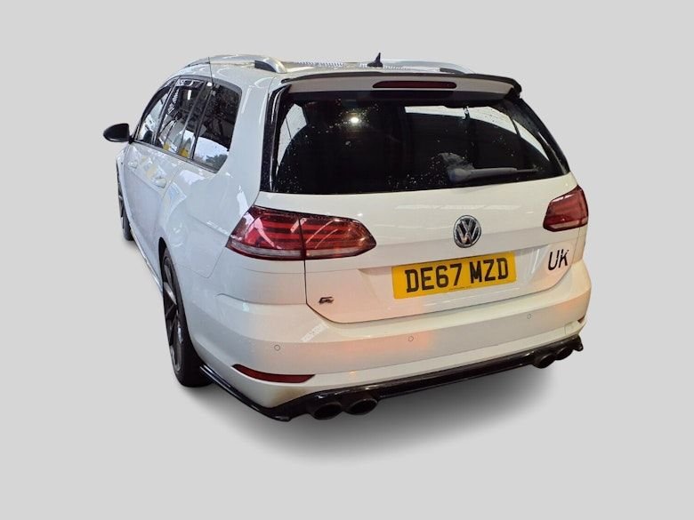 Used Volkswagen Golf 2017 for sale - 77749000: Photo 7