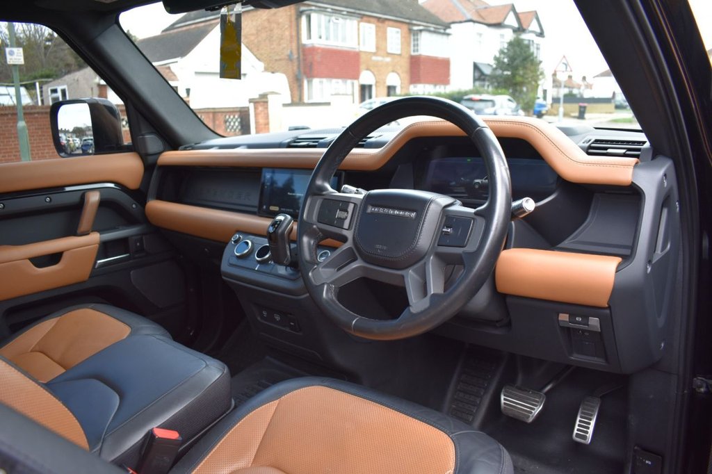 Used Land Rover Defender 2021 for sale - 78124671: Photo 23