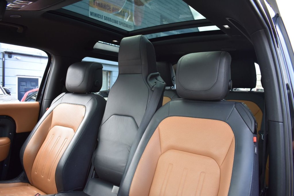 Used Land Rover Defender 2021 for sale - 78124671: Photo 31