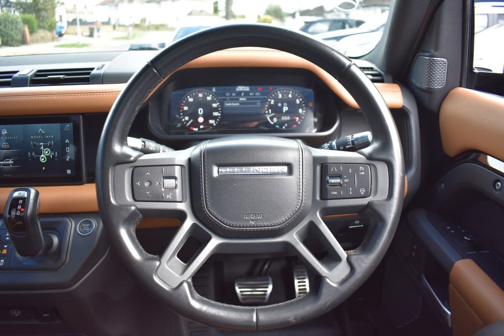 Used Land Rover Defender 2021 for sale - 78124671: Photo 38