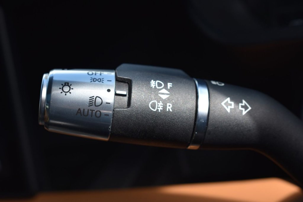 Used Land Rover Defender 2021 for sale - 78124671: Photo 42