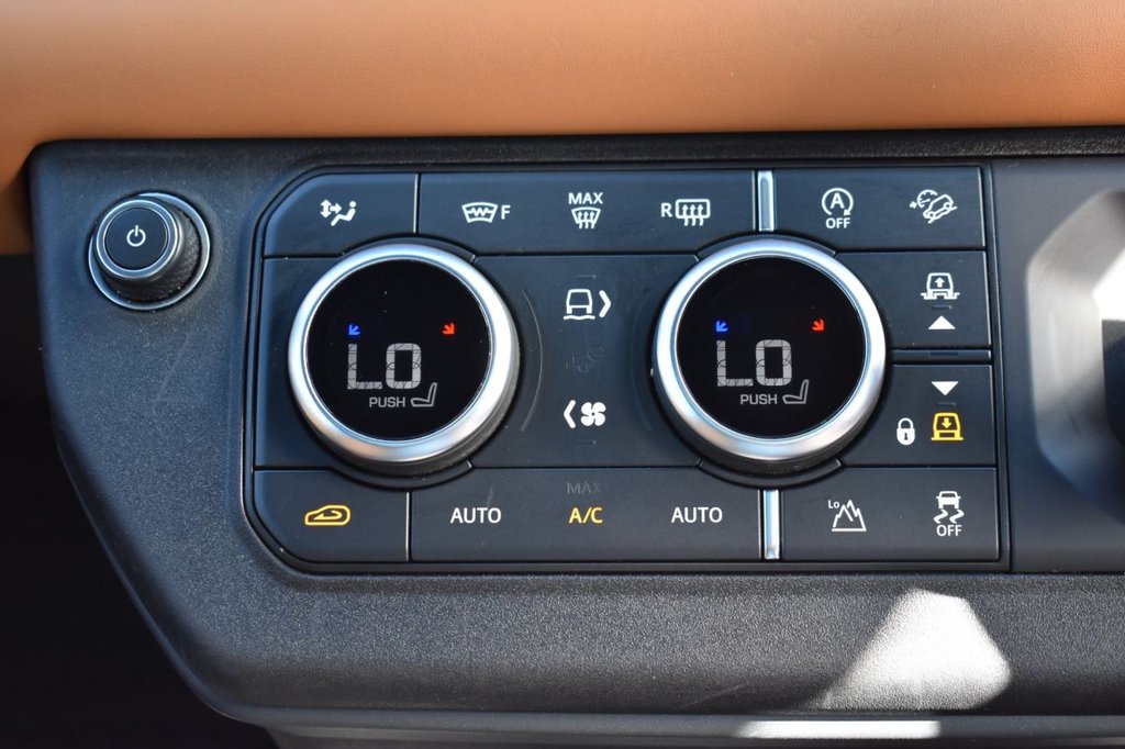 Used Land Rover Defender 2021 for sale - 78124671: Photo 48