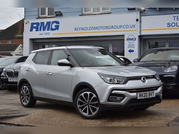 2020 (20) - 1.6D Ultimate (115 ps) 2 OWNER BALANCE OF 7 YEAR WARRANTY ON THIS CAR 5-Door