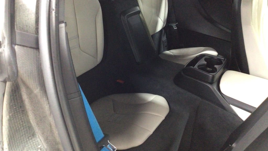 Used BMW i8 2018 for sale - 77360080: Photo 13